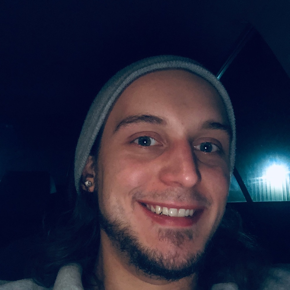 Meet your Posher, Aaron